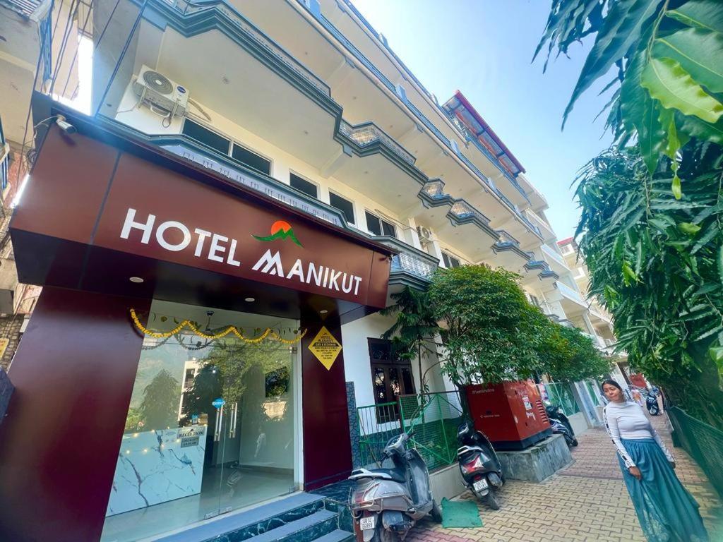Hotel Manikut Rishīkesh Esterno foto
