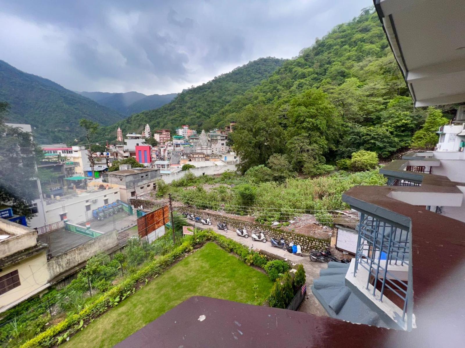 Hotel Manikut Rishīkesh Camera foto